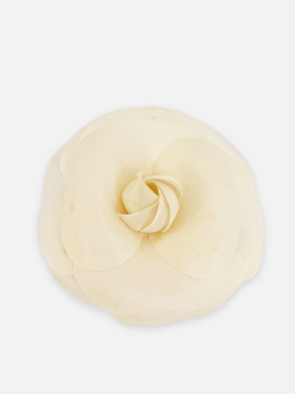 CHANEL Paris White Camelia Brooch Fabric Flower Motif Lapel Pin Stamped